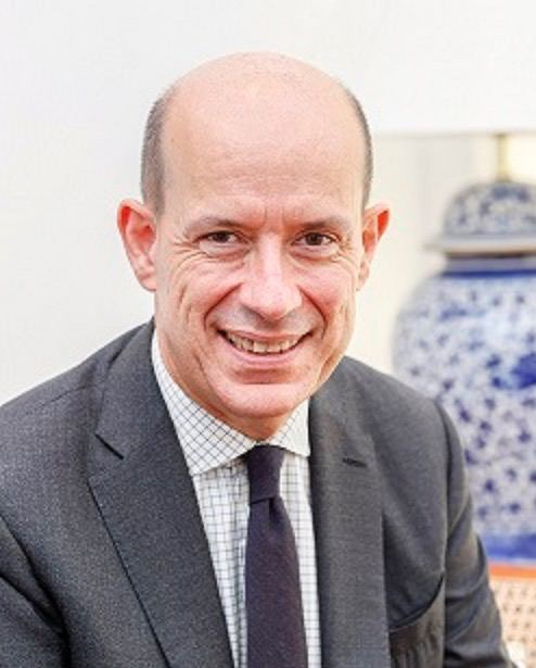 ❗️French ambassador to Sri Lanka and Maldives found dead in Colombo — Paris The Daily Mirror writes that 53-year-old Jean-Francois Pactet’s cause of death was a heart attack. 🟩 @RTnews_unc3