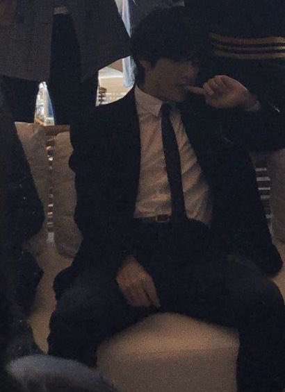 iyoosunny's tweet photo. Hilo de Taehyung as Dooshik porque son mis alfas🔥; https://t.co/u8AQGKjhJA