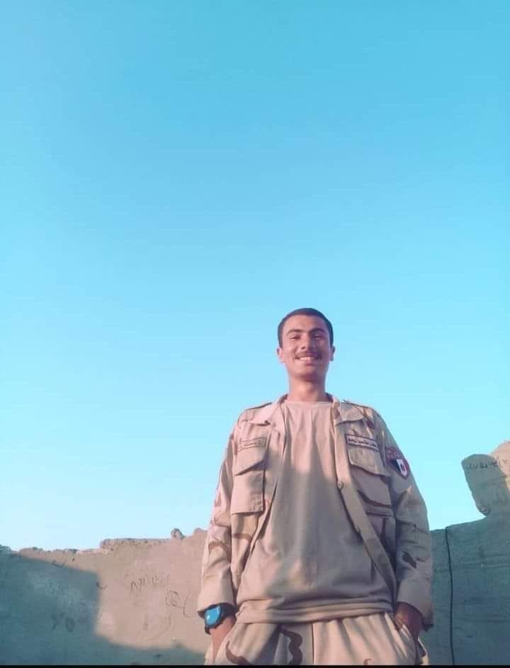 heshamsabry01's tweet photo. الشهيد عبدالله رمضان عشري قطب حجي، شهيد حادث رفح اليوم، جنازته باكر في مسقط رأسه بقرية العجميين، أبشواي - الفيوم اللي يحب يروح يحضر الجنازة. https://t.co/f4hELk49HT