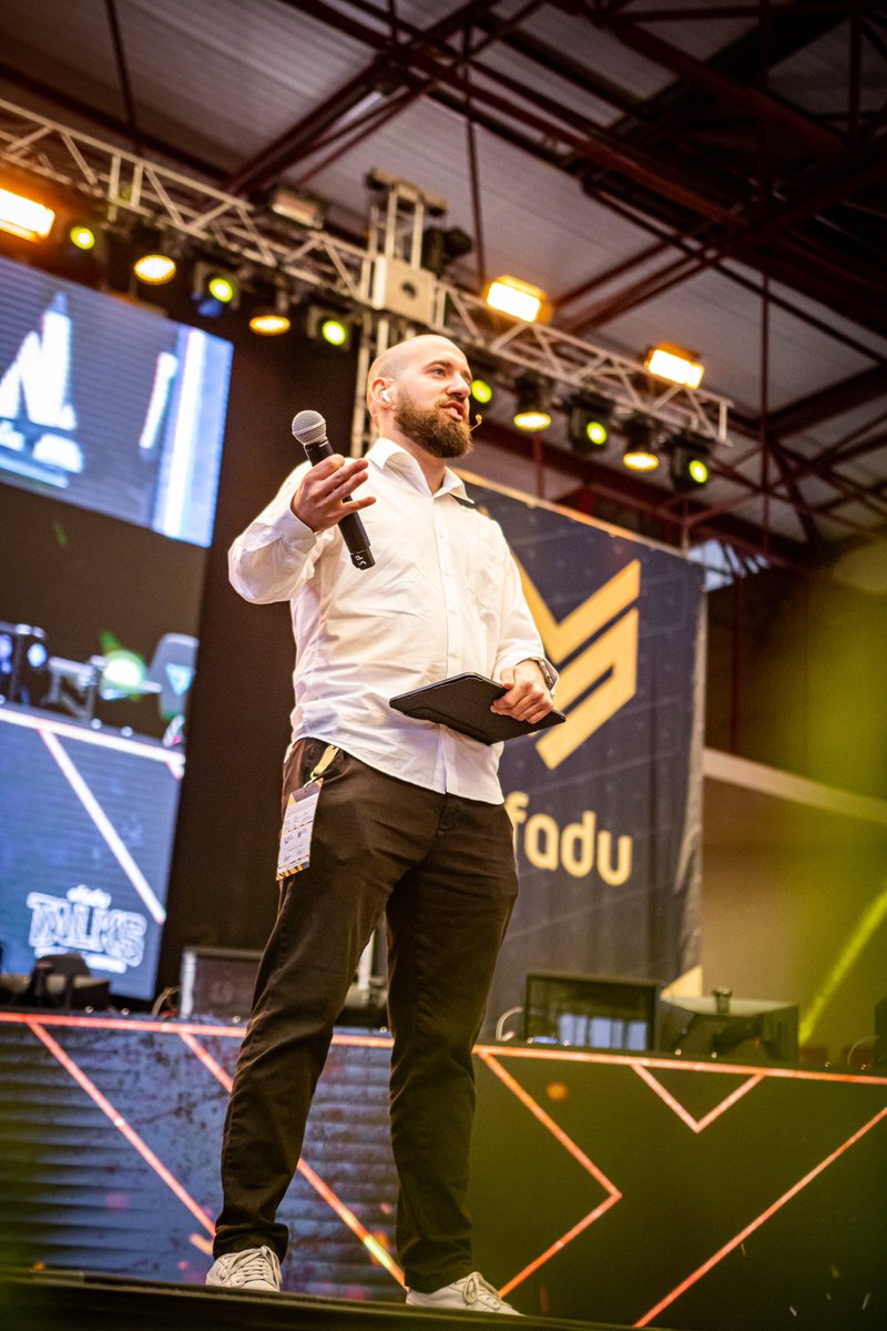 OptimuzGmr tweet media