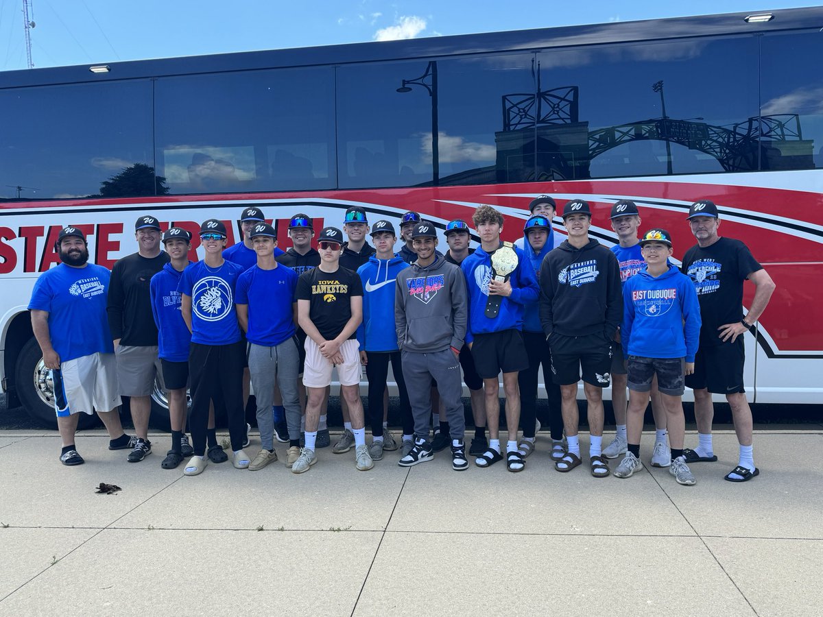 Don’t be sad it’s over, be PROUD it happened! 

Warriors run comes to and end today as the my lose 5-0 to Ottawa (Marquette) in the Supers. 

NUIC West Conference Champs (B2B) 
Regional Champs 
Sectional Champs 
Finish 25-8, most wins in school history. 

#MakingHistory