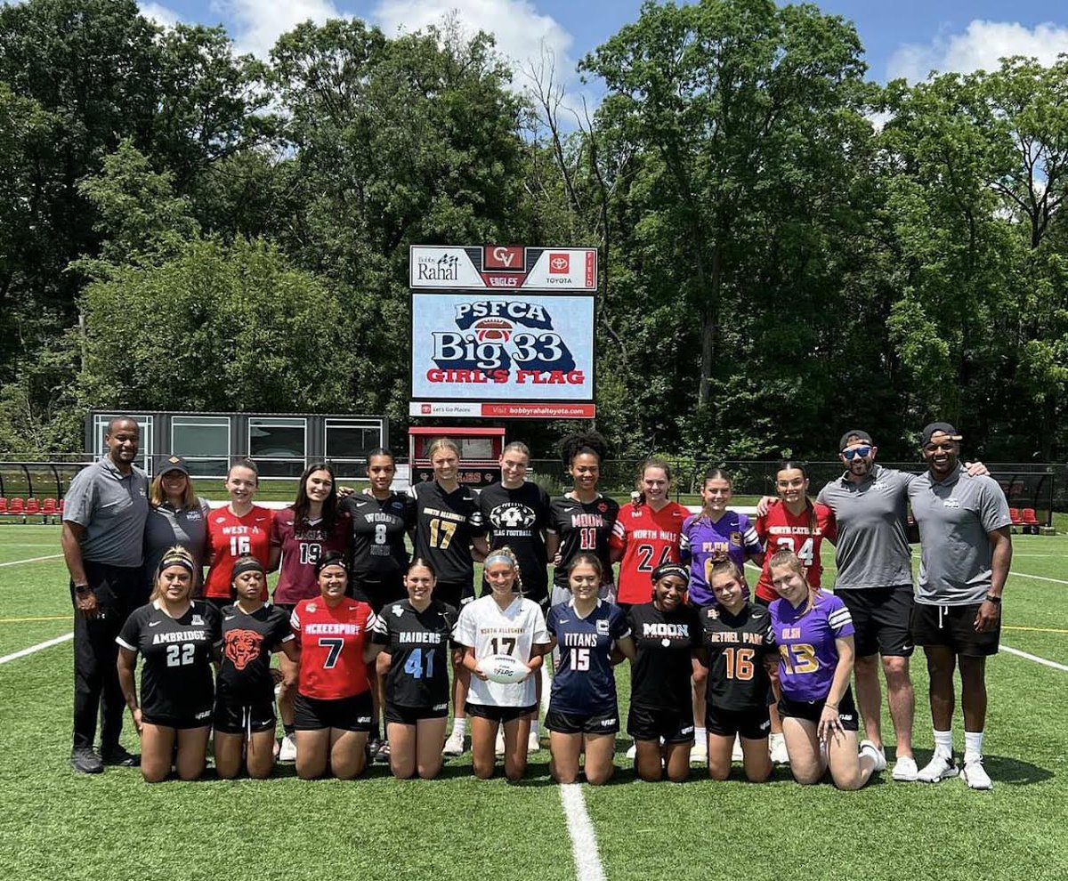 bpsdinfo's tweet image. Bethel Park’s Brooke Kessler participated in the inaugural Big 33 girls flag football tournament over the weekend. Kessler’s Steelers lost to the Eagles in the championship game of the 4-team tournament, 20-14 (the Commanders &amp;amp; Ravens sponsored the other teams). 
#big33 #bpproud