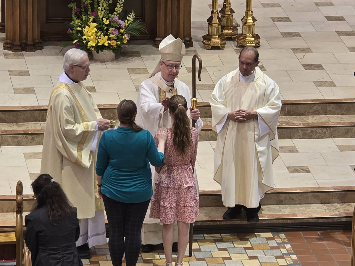 Catholic Archdiocese of Edmonton tweet media