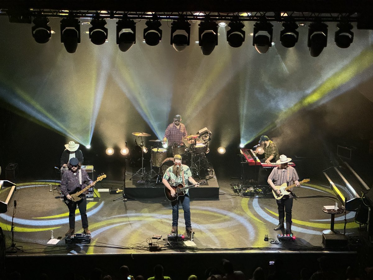 Paul Lewis (@paulstevenlewis) on Twitter photo Outstanding night with the magnificent <a href="/49winchester/">49 Winchester</a> at <a href="/KOKOLondon/">KOKO Culture</a> with fantastic support from @ahardupvibe Outstanding night with the magnificent <a href="/49winchester/">49 Winchester</a> at <a href="/KOKOLondon/">KOKO Culture</a> with fantastic support from @ahardupvibe