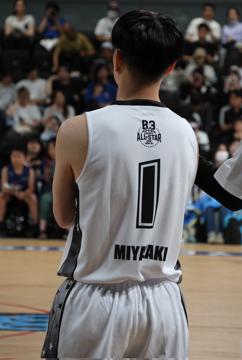 aifl314's tweet photo. チャリティオールスター

背面verの宮様♥

#ヴィアティン三重BB 
#宮﨑恭行
元 #FE名古屋 https://t.co/wrmB4M9Nqr