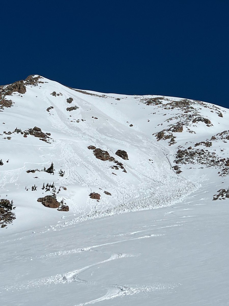 #CAICnmountains MOD(2of5) Loose wet avalanches increase in likelihood as the sun warms up Saturday's new snow. Wet avalanches can run fast and far on slick crusts beneath. colorado.gov/avalanche