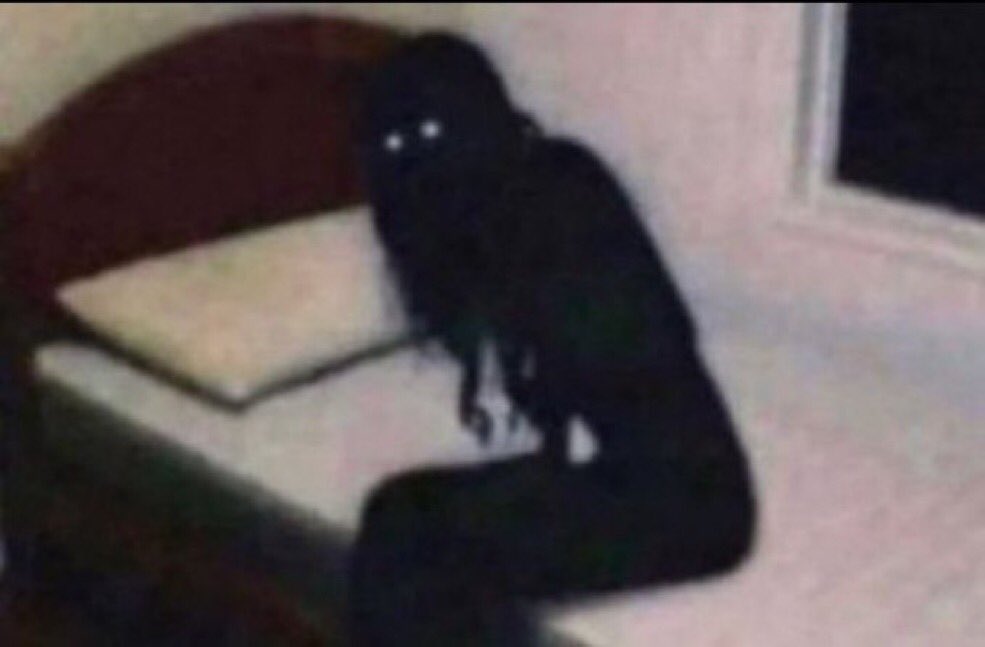 lo ETERNO q está siendo mayo por dios morite ya así hago mi vida