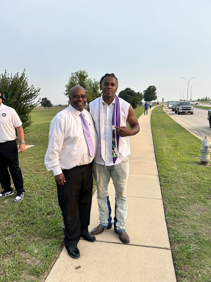 Priest Ashe (@priestashe) on Twitter photo when they came to Crowley they promised they’d get my school paid for , and they stood on they’re word ! Thank you Wolfe and Lynn love yall ❤️‼️ <a href="/Wolfe_Taylor_/">Coach Wolfe</a> <a href="/CarlosLynn/">Carlos Lynn</a> when they came to Crowley they promised they’d get my school paid for , and they stood on they’re word ! Thank you Wolfe and Lynn love yall ❤️‼️ <a href="/Wolfe_Taylor_/">Coach Wolfe</a> <a href="/CarlosLynn/">Carlos Lynn</a>