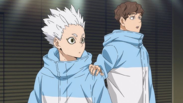 the way hirugami is resting his hand on hoshiumi's shoulders is so 🥺🥺 i know they're watching volleyball together but it feels so domestic to me