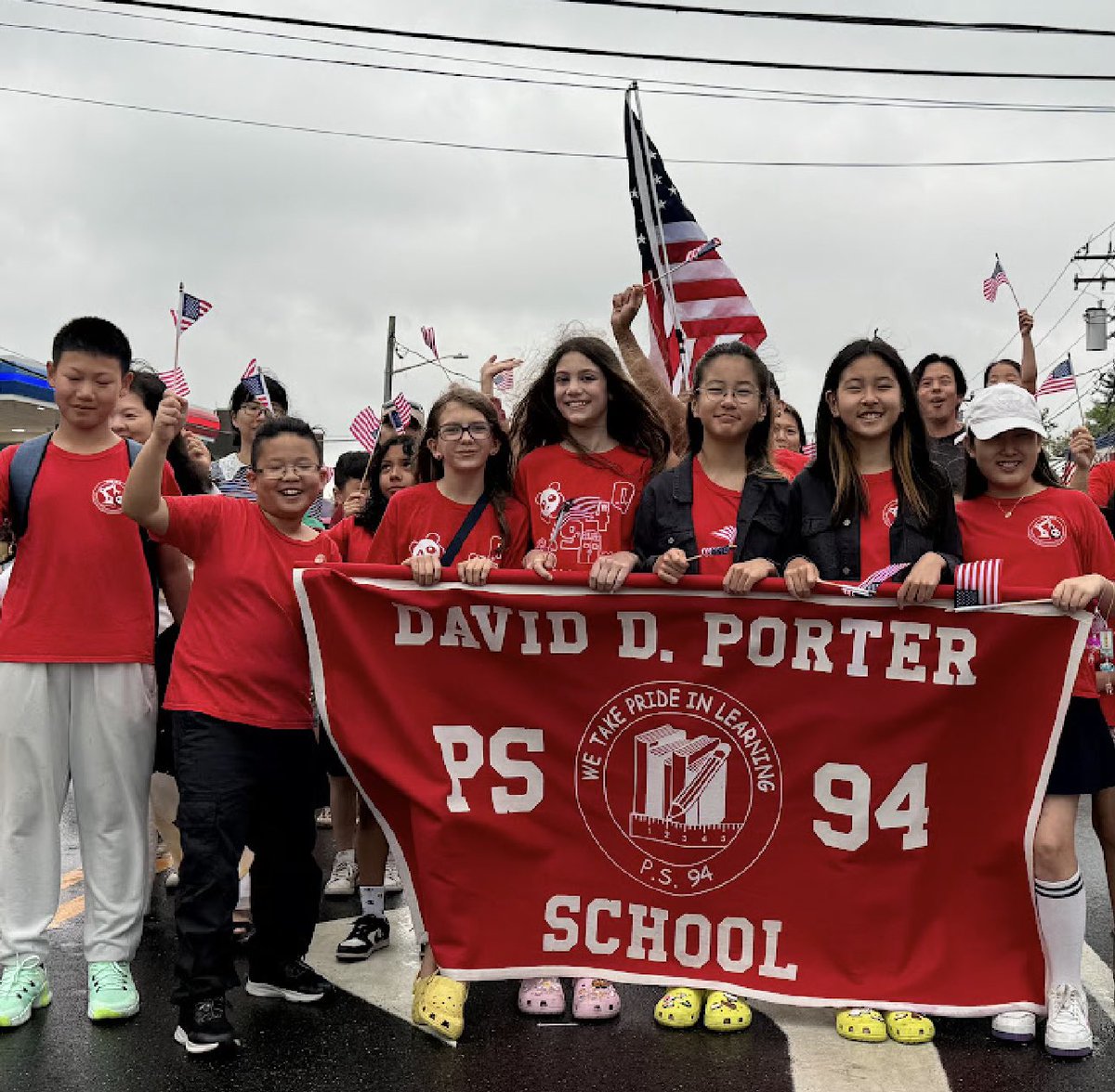 PS94DavidPorter's tweet photo. Happy Memorial Day #LittleNeck #MemorialDayParade! ๐บ๐ธ@PTAofPS94Q @94QDavidDPorter @MrsQuartarone https://t.co/9BL1wzHzmV