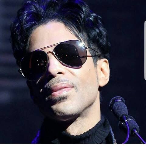 Prince pic daily since 21.04.16 until justice is served 📷 
#justice4cuz 🕊
#Peace2Prince    #Love4OneAnother 💜☔☝#NoAccident 
#TRUTHMatters 🕊 #BreakTheSilence 🔇