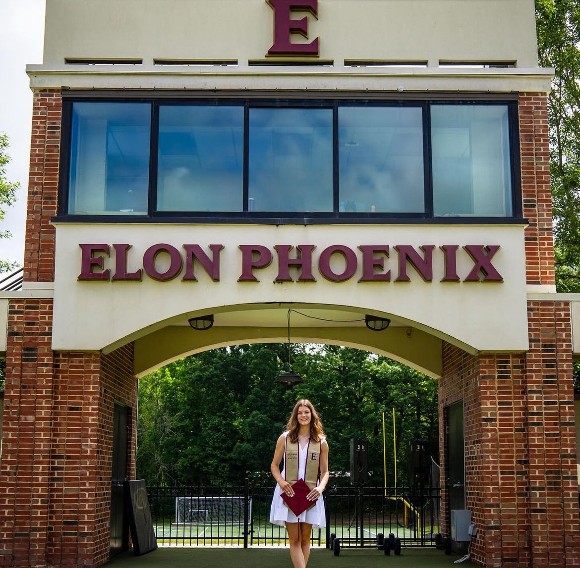 CoachCPMitchell's tweet image. Congrats to my girl Katie!! I’m so proud of you! ♥️🎓
@KatieLo57021216 
#ElonGrad