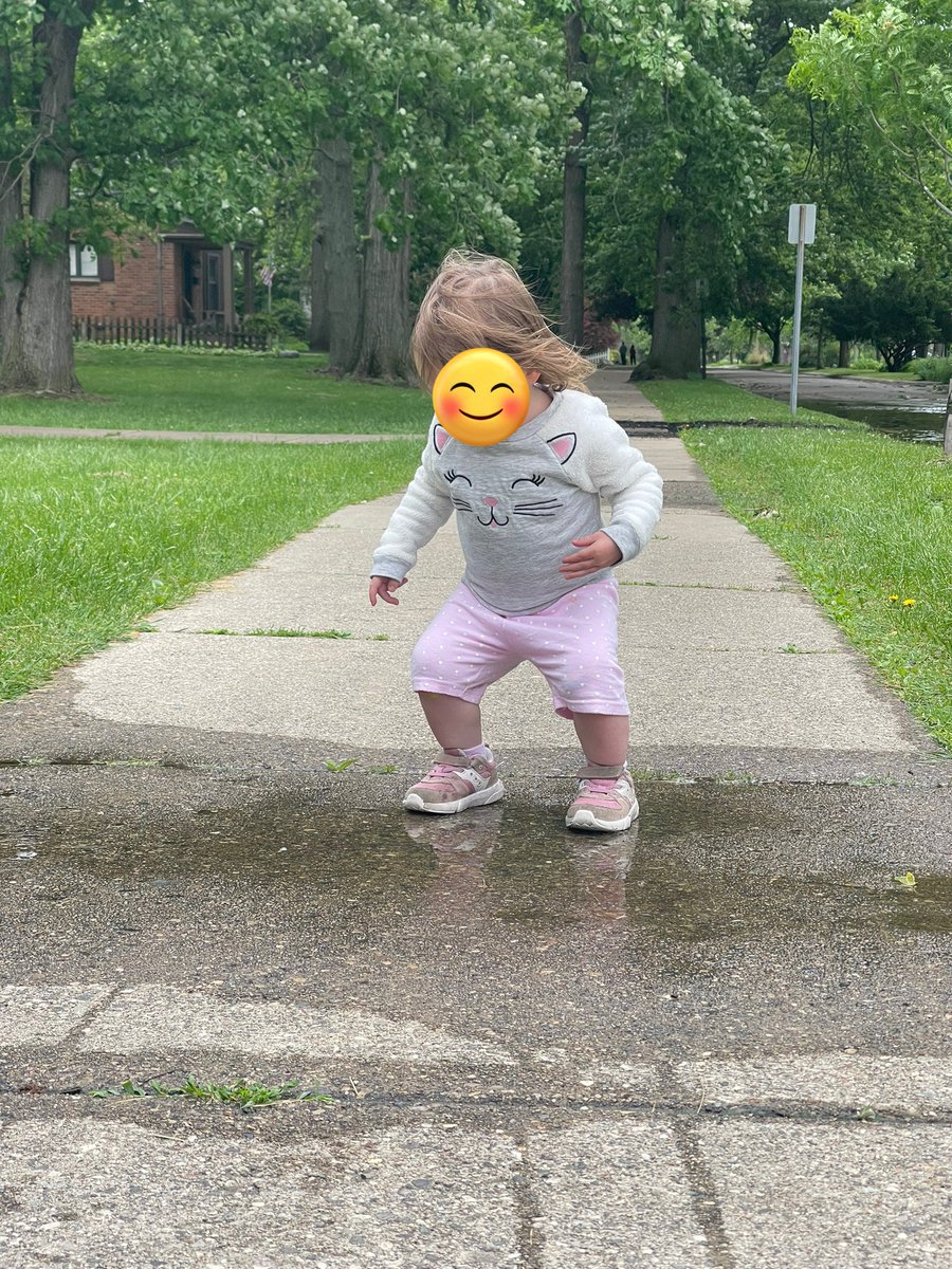 Ah nothing quite like puddle jumping… 🤪 @Momademia