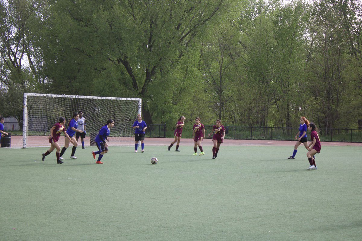 More photos:

#cssa #cssanyc #sports #highschoolsports #girlssoccer #soccer #highschoolsoccer #nyc #nycsports