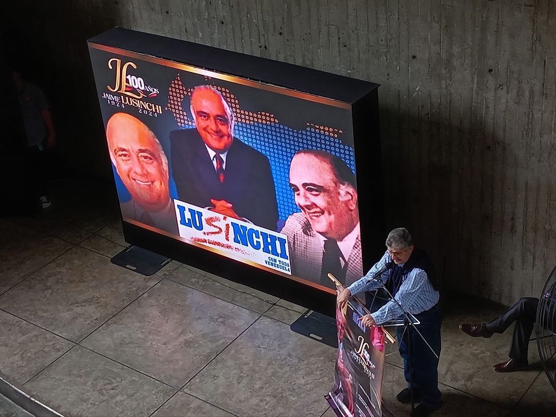 Jaime Lusinchi fue el más adeco de los presidentes de <a href="/ADemocratica/">Acción Democrática</a>. Los adecos tenemos historia que defender porque la historia de AD es la gran historia de Venezuela en el siglo XX". -<a href="/hramosallup/">Henry Ramos Allup</a> #27MayoCentenarioLusinchi #27Mayo