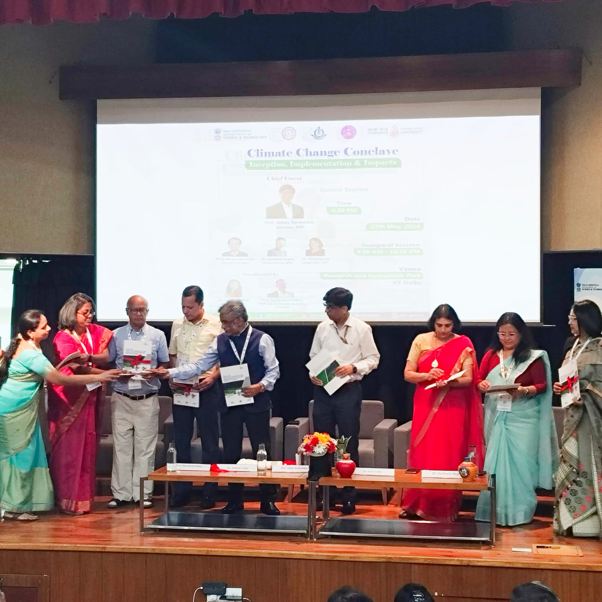 Shyamasree (@shyamasreedg) on Twitter photo Our <a href="/Ana_13b/">Anamika Barua</a> <a href="/indukmurthy/">Indu K Murthy</a> work on climate vulnerability and risk assessment <a href="/IndiaDS/">indiads</a> CC Conclave. Hope it contributes at the intersection of CC science, social science and policy. Thanks to our team, <a href="/guptaakhilesh63/">Dr Akhilesh Gupta</a> and Prof. Ravi. ES is released by Secretary DST <a href="/karandi65/">Abhay Karandikar</a>. Our <a href="/Ana_13b/">Anamika Barua</a> <a href="/indukmurthy/">Indu K Murthy</a> work on climate vulnerability and risk assessment <a href="/IndiaDS/">indiads</a> CC Conclave. Hope it contributes at the intersection of CC science, social science and policy. Thanks to our team, <a href="/guptaakhilesh63/">Dr Akhilesh Gupta</a> and Prof. Ravi. ES is released by Secretary DST <a href="/karandi65/">Abhay Karandikar</a>.