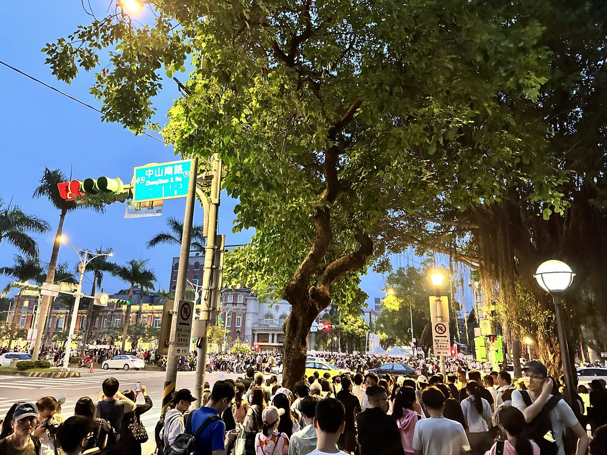 MaxLin0218's tweet image. 今天無法到場，但天佑台灣民主法治。