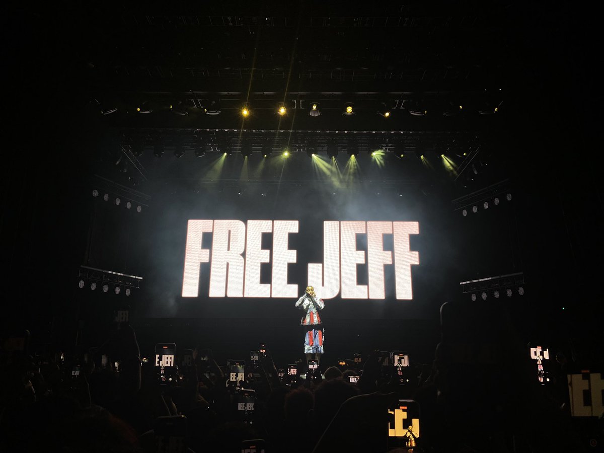 CFCTim_'s tweet photo. 21 savage concert😍 https://t.co/yCBxmZtAs6
