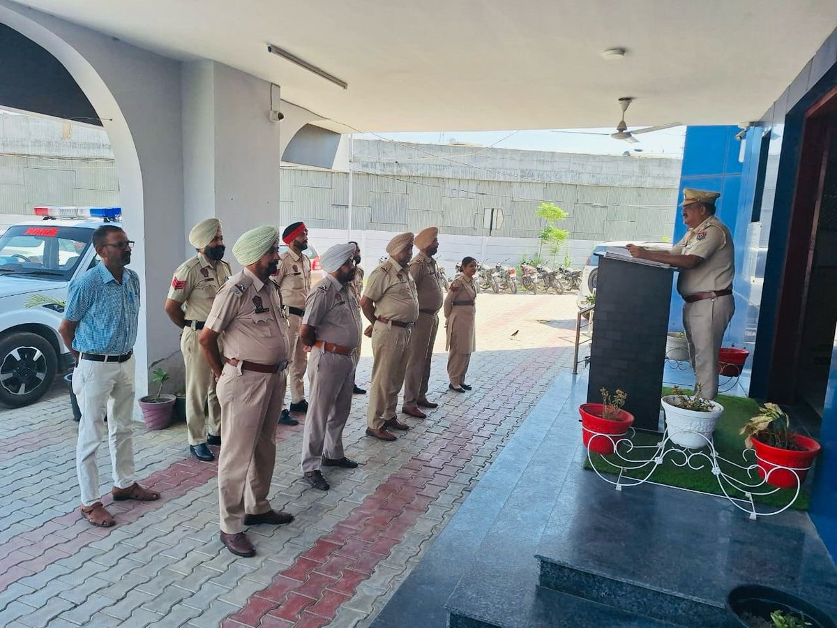 SBSNagarPolice's tweet photo. SBS Nagar Police is always in your service 24X7.
➡️ Morning roll call held in Police stations of the district, today’s work has been distributed and directions have been made to diligently serve the society. 
#InServiceOfSociety #YourSafetyOurPriority #RollCall https://t.co/o00WUt46hk