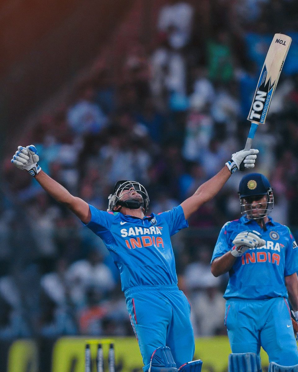 At one stage in career, Rohit Sharma did this against Australia in consecutive ODI innings : 141*(123), 79(83), 209(158), 138(139), 34(48), 171*(163), 124(127), 6(11), 41(25), 99(108), 28(44), 71(62), 65(55), 125(108), 133(129) 🥶🥶🥶