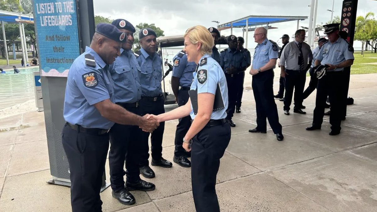 Australia supports #PNG in training the next generation of #police leaders Read Here: theaustraliatoday.com.au/australia-supp… @dramitsarwal @Pallavi_Aus @ind_png @UNICEF_PNG @ShailendraBSing @TerzaLoggia @dfat @AusHCPNG @rishi_suri @AusFedPolice @QldPolice #PNGAusPartnership