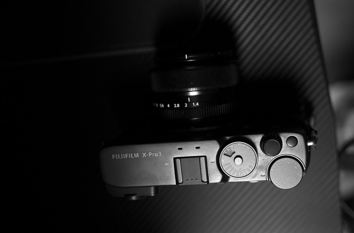 xpro3
撮影はZFのディープトーンモノクロームで

#NIKON #FUJIFILM 
#xpro3  #ZF