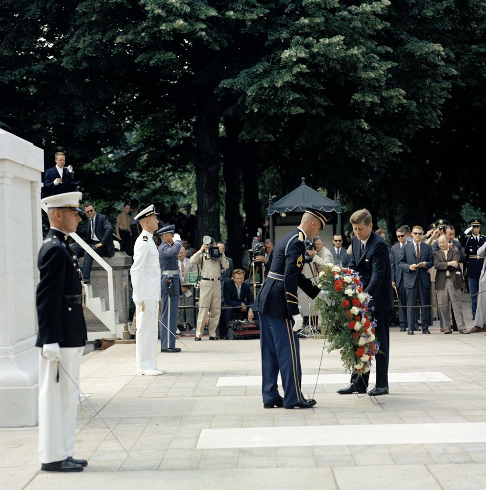 'The high courage and the supreme sacrifice of Americans who gave their lives in battle have made it possible for our land to flourish under freedom and justice.' Image: President Kennedy lays a wreath at the Tomb of the Unknown Soldier. jfklibrary.org/asset-viewer/a… #MemorialDay