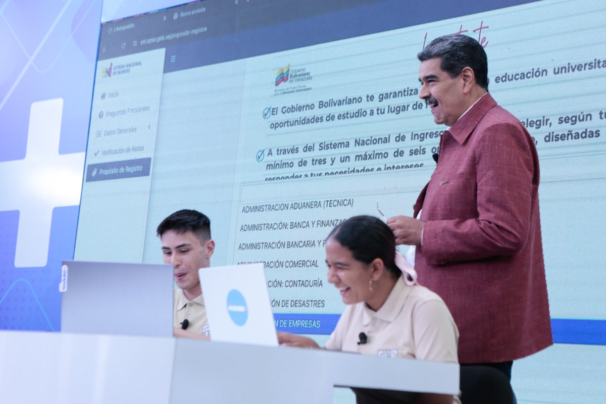 #EnVivo 📹 | Del #1Jun al #30Jun estará abierta la Feria de Oportunidades de Estudios a fin de que los bachilleres conozcan la oferta académica disponible en el Sistema Nacional de Ingreso (SNI). 'Esa feria es pura alegría, pura esperanza', resaltó el Mandatario @NicolasMaduro