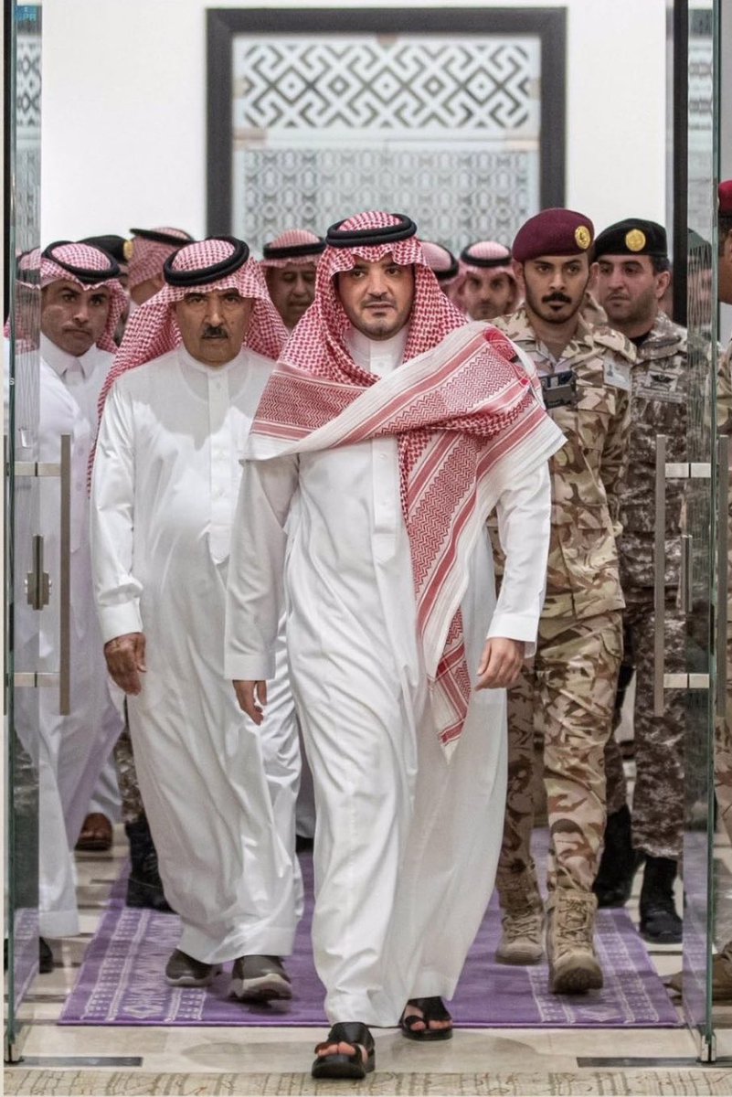 eayoftiiger's tweet photo. 🛑 حدثني عن الأمن أحدثك عن أسود الامن #السعودي في صورة https://t.co/QfIZzHK47u
