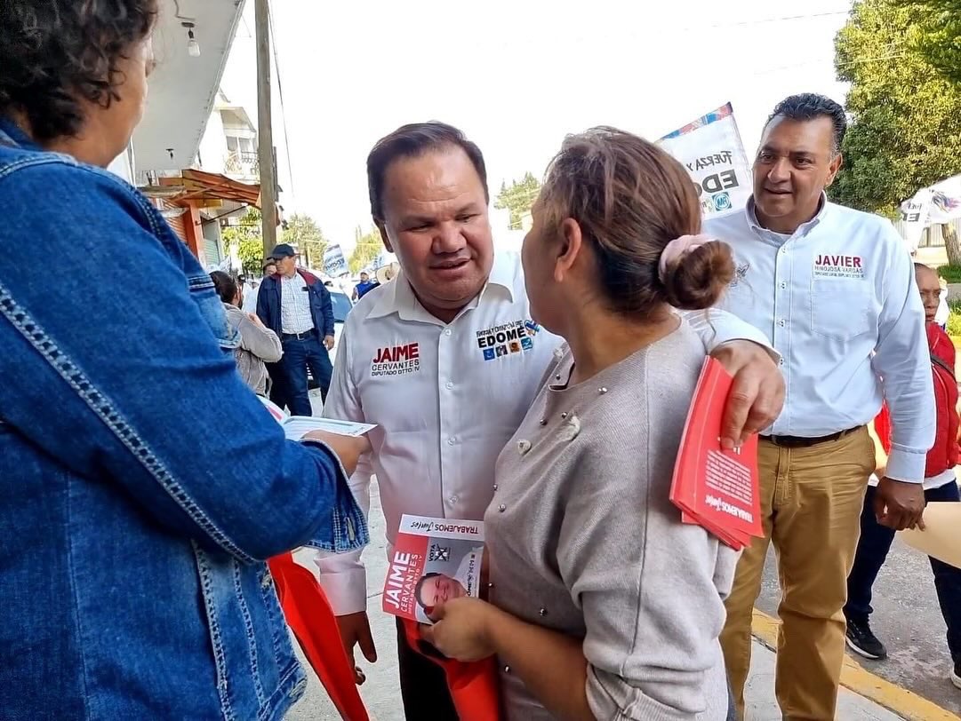 jaimejuntos's tweet photo. ¡El triunfo es un hecho!
Con trabajo y resultados, vamos a cumplir en nuestro querido #DistritoIV.
#TrabajemosJuntos #IVDistrito #Lerma #Ocoyoacac #Xonacatlán #Jilotzingo #IsidroFabela #VotaPorJaimeCervantes #VotaPRI #PRI https://t.co/1146W2jZpY