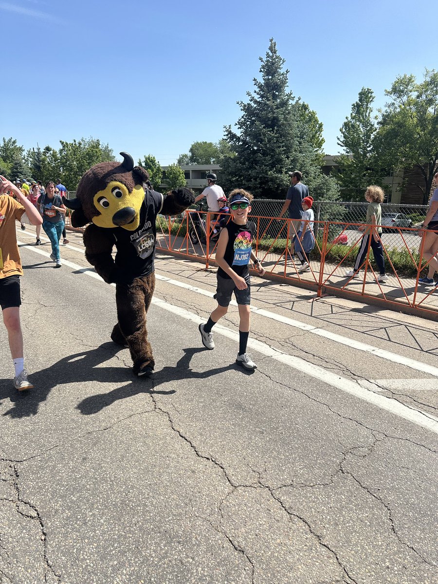 BuffsGoCU tweet media