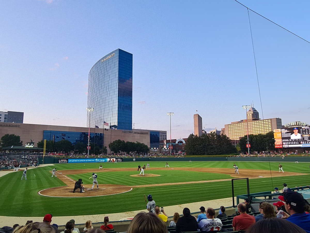 #AtTheVic 

Victory for the Indianapolis Indians with this.
