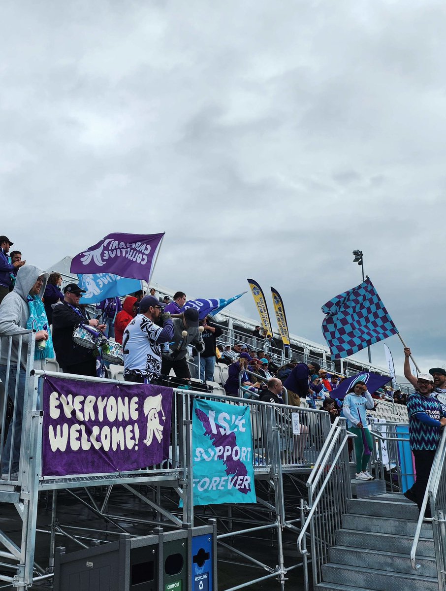 Away days with the Islanders! Tough result, but the section was rocking! 🌴

#PacificFC #CanPL