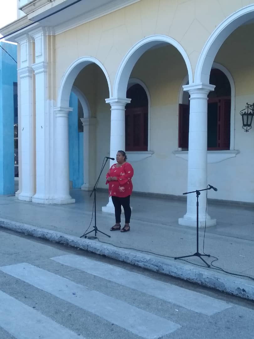 <a href="/YanetsyCubana/">Yanetsy Rodríguez Sampson🇨🇺</a> <a href="/DiazCanelB/">Miguel Díaz-Canel Bermúdez</a> <a href="/DrRobertoMOjeda/">Dr. Roberto Morales Ojeda</a> <a href="/YudelkisOrtizB/">Yudelkis Ortiz Barceló</a> <a href="/PartidoPCC/">Partido Comunista de Cuba</a> @EduardoLpezLey3 <a href="/EVilluendasC/">Enrique Villuendas</a> <a href="/YaquedeCuba/">Yaquelin</a> <a href="/ReydierBernal/">Reydier Bernal Gómez</a> <a href="/MaikelEspinosa8/">Maikel Espinosa Sosa</a> <a href="/SucelF1/">@SucelF</a> #BayamoEn26