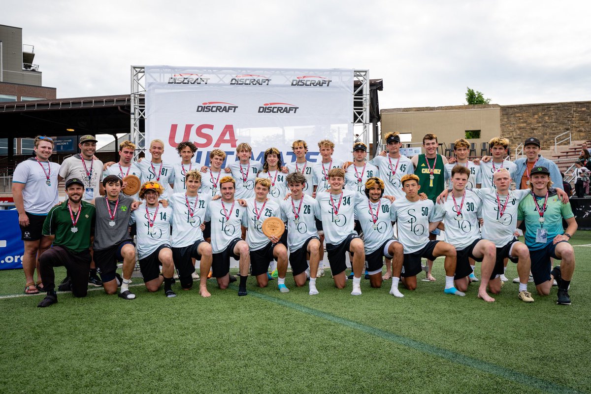 USAUltimate's tweet photo. Congratulations to @CORE_ultimate for winning the Team Spirit Award in the men’s division, along with a finals runner-up finish! 

#USAUCollegeChamps | #USAUltimate https://t.co/BoVCAvBS3K