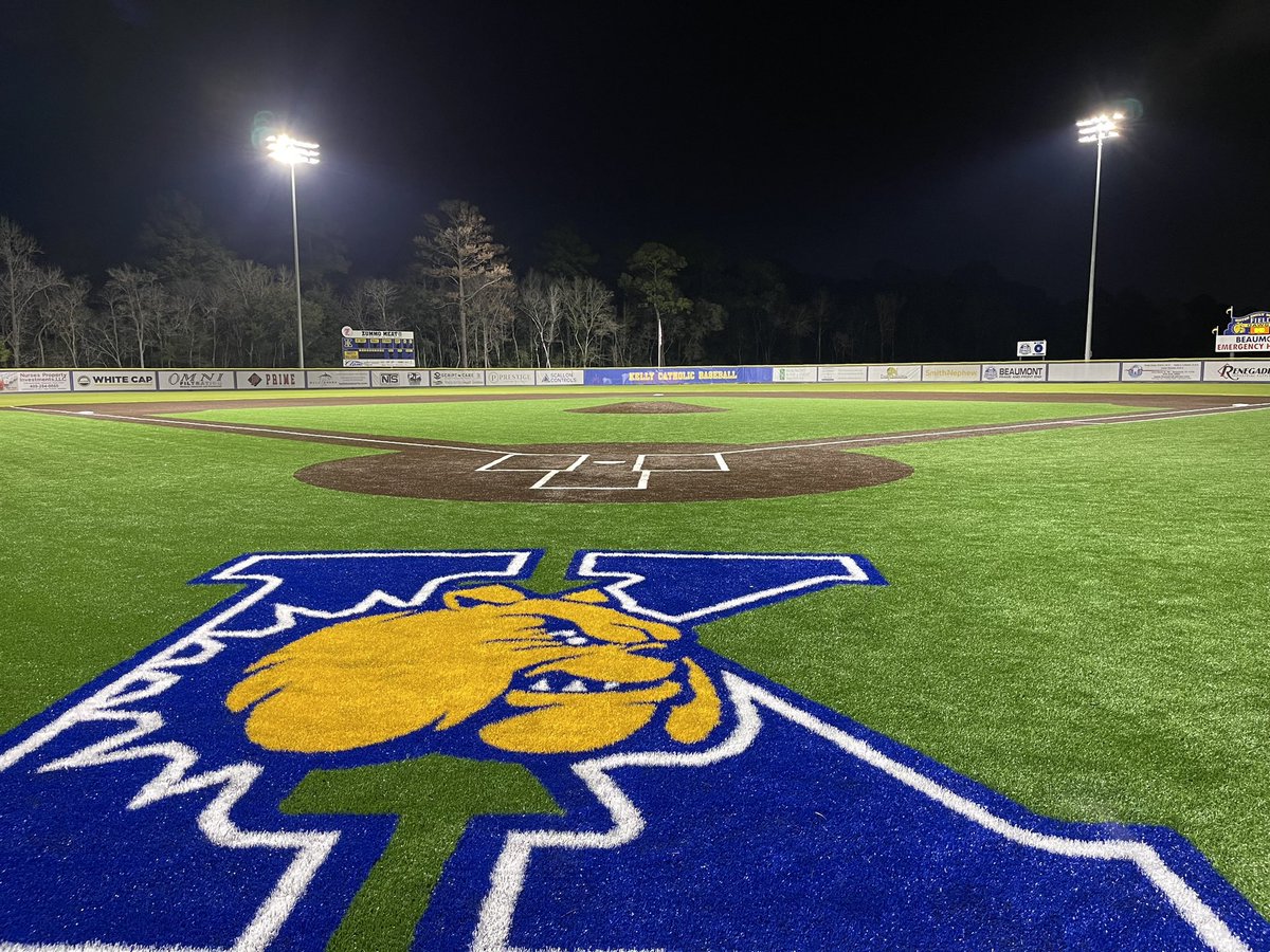HS Baseball Fields Of America! tweet media