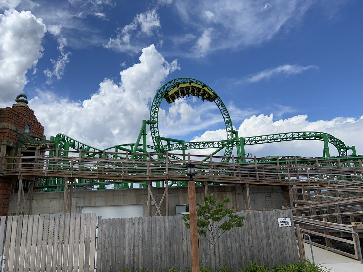CoasterManiac's tweet photo. Visited Lost Island Theme Park in Waterloo, Iowa today and had a great time. https://t.co/PVDL8Lgymh