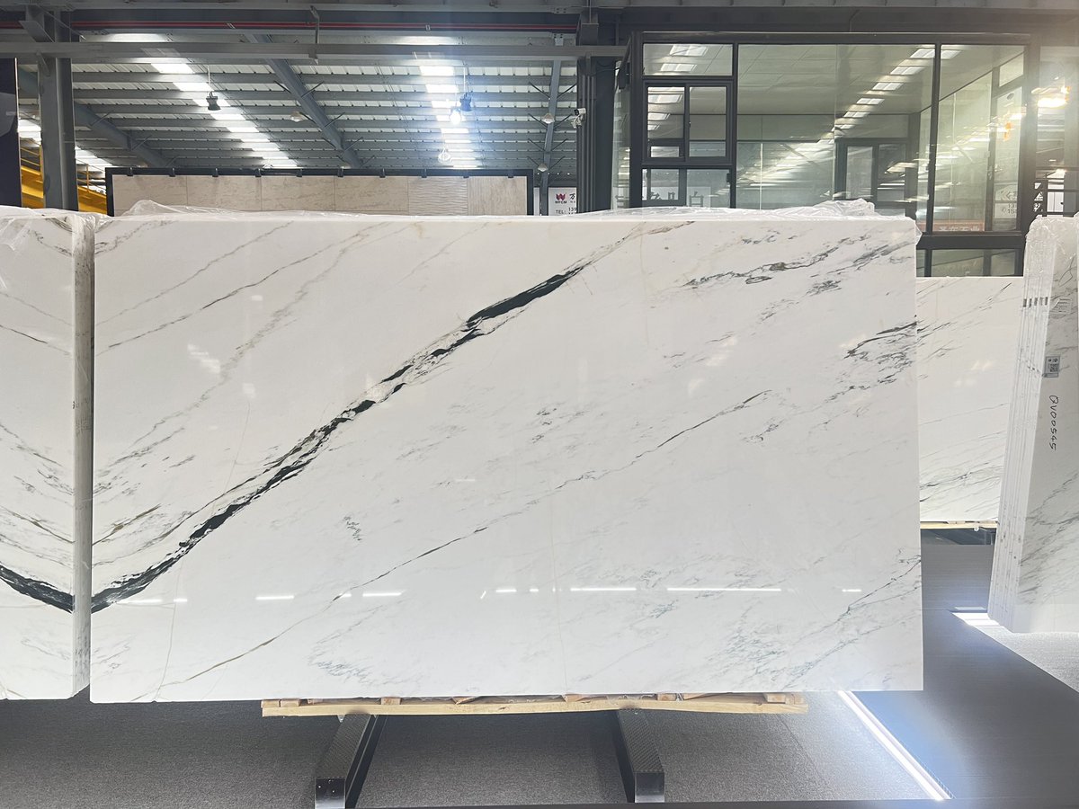 JamesHong89's tweet image. Oriental Calacatta marble- own quarry #whitemarble