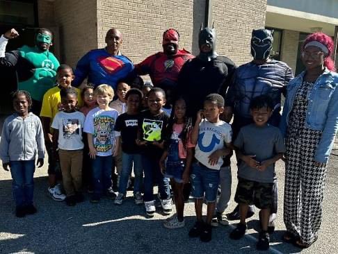 RosemeyerWindy's tweet photo. Not all superhero’s wear capes, but these guys do! These outstanding educators traded their bow ties in for capes for their amazing students. It starts at the top, and because of @fosteringocsd commitment to early education their scores are SOARING! @ocsdsc you’re EXCEPTIONAL! https://t.co/pBxhQVCgXO