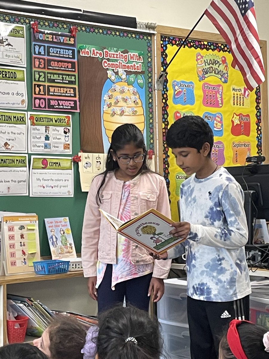 JenBenTeach's tweet photo. Student leaders read Chrysanthemum to us. ⁦@A_RiveraNY⁩ ⁦@PTAJackson⁩ https://t.co/EqsoKjhmdA