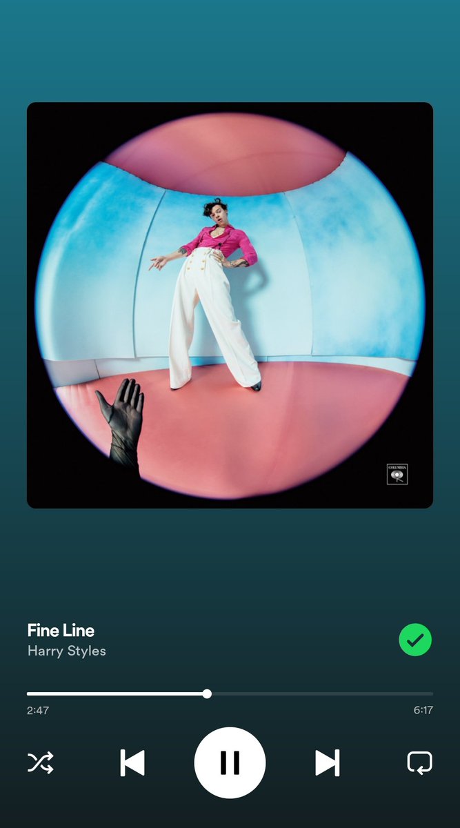 zquad28's tweet photo. nunca le pregunten a una chica linda que siente cuando escucha este tema https://t.co/MD0mDAvDPE