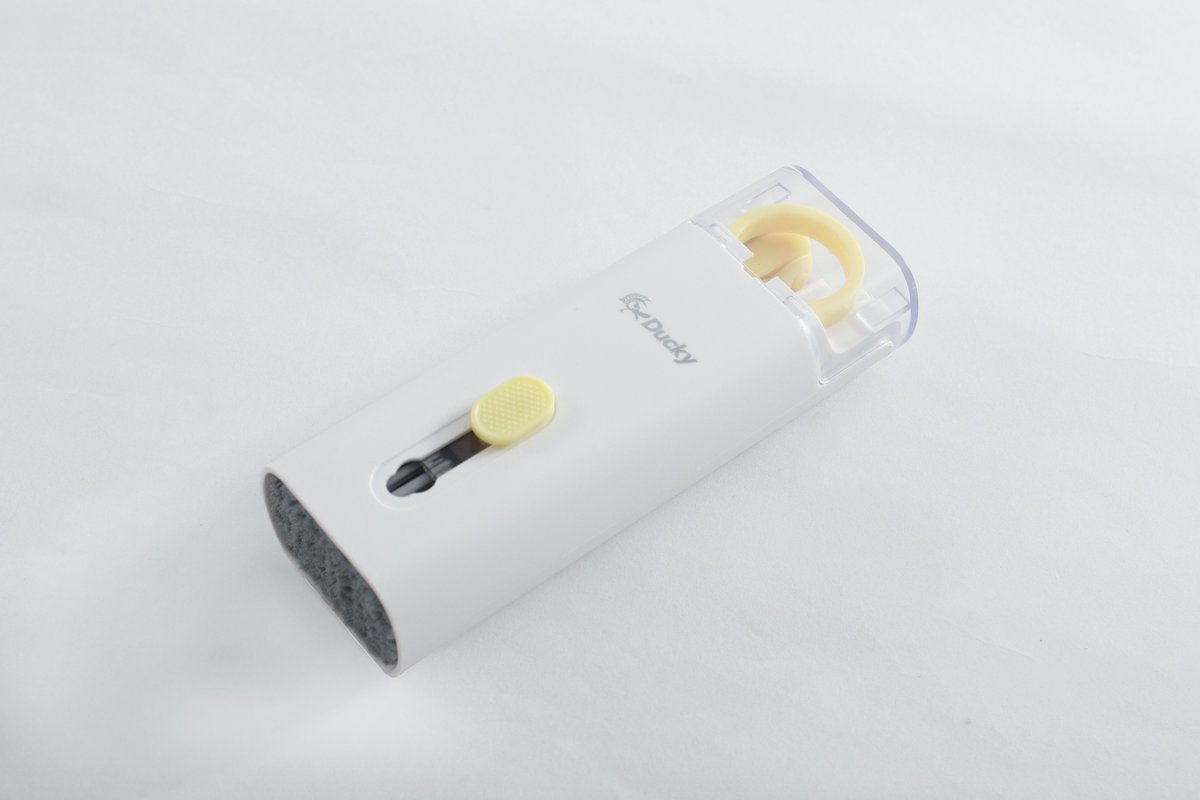 duckyglobal's tweet photo. Ducky 7-in-1 cleaning kit,
Compact in size, easy to carry,
Seven functions that leave dirt with nowhere to hide.
It's time to give your keyboard a fresh start.

#ducky #cleaningkit #7in1 #brush #switchpuller
#mechanicalkeyboard #clean #fresh https://t.co/m7zDO2CzTL