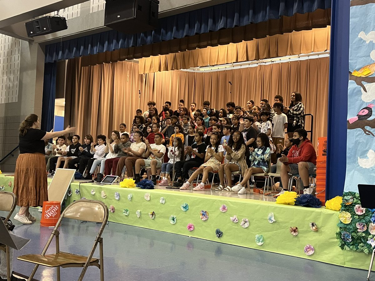 DoneganBASD's tweet image. Thank you to @recklessal3, @Mr_Lerch_music and @AdamStoltz13 for showcasing the talents of our @DoneganBASD and @BASDBroughalMS musicians at this year’s Spring Concert.  The southside #shinesbright!  @BethlehemAreaSD @Dra_T_Sierra @MsEmMedinaBASD