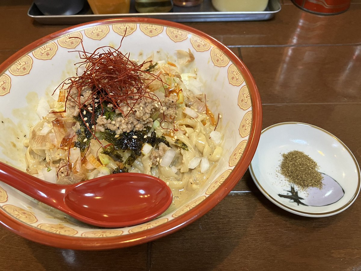 xの投稿で拝見した。
春日部武里駅前
#ぎと屋さん
汁なし坦々麺、沼リマスター