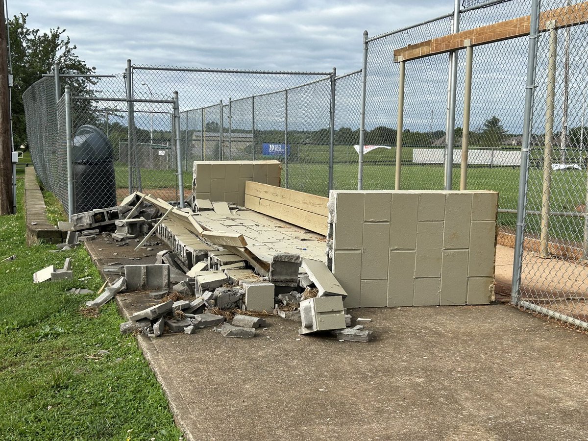 @Kentuckyweather damage at Lake Reba Little League park in Richmond from the storm Sunday night. That’s a concrete block dugout flipped backwards