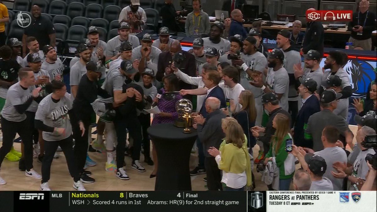 Johnston, Rhode Island's Joe Mazzulla mobbed as he leads the Boston Celtics to the NBA finals. 35 years old. The youngest head coach to reach the Finals since Bill Russell was coaching the C's in 1969. @ABC6 #DifferentHere #NBA #NBAFinals @HendrickenHawks @HendrickenAth