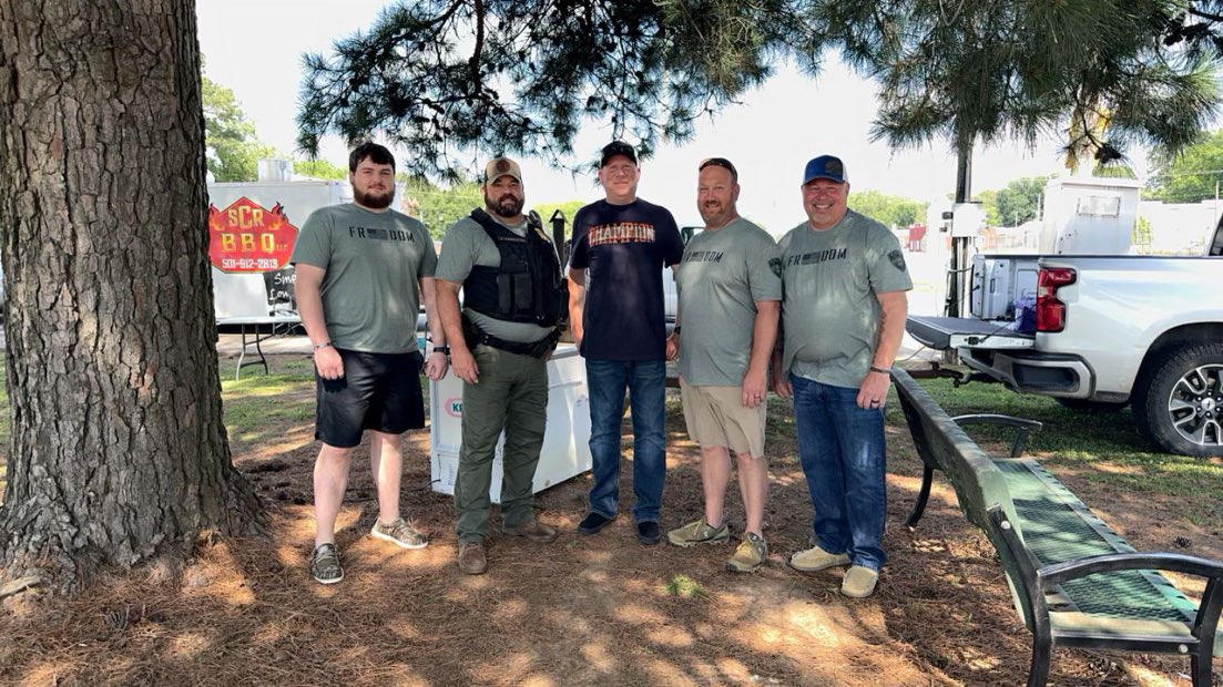 AMundello's tweet photo. Stopped in Hazen, Arkansas  today on our way to Tennessee and had the opportunity to meet Chief Bradley Taylor and some of his team @HazenPolice Thank you guys for all you do and thank you for the laughs. #chiefbtaylor #hazenpd #OPLive #OPNation https://t.co/XqSGPeADOJ