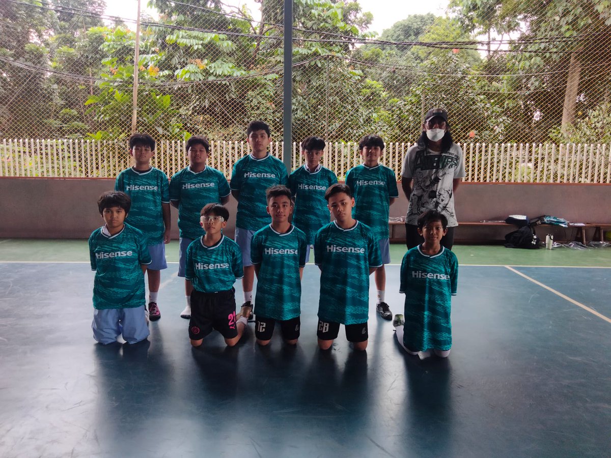 HisenseID's tweet photo. Hisense Indonesia sebagai sponsor resmi Euro 2024 dengan bangga mempersembahkan Program Football for School! Tim sepak bola SD Pangudi Luhur Jakarta terpilih untuk menjadi bagian dari program ini⚽️🏆✨
#Hisense #Kualitas #Teknologi #FootballforSchool #Hisense #HisenseID https://t.co/XSsZ5vSOOt