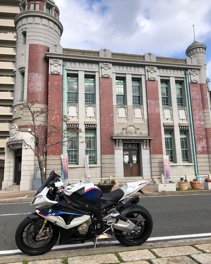 oliver_lis54893's tweet photo. #s1000rr #BMW #bmwmotorrad #bmws1000rr #bmws1000rrriders https://t.co/77DZpMGTF7