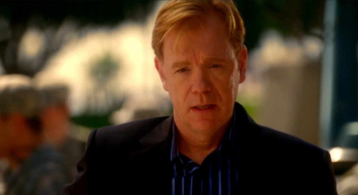 A wonderful good morning to all #respectful and #loyal @davidcaruso1 fans and hope, you had a great day yesterday. Have a wonderful day, take care and stay safe 🙏. Martina from Germany #davidcaruso #weneverclose #StaySafeStayHealthy